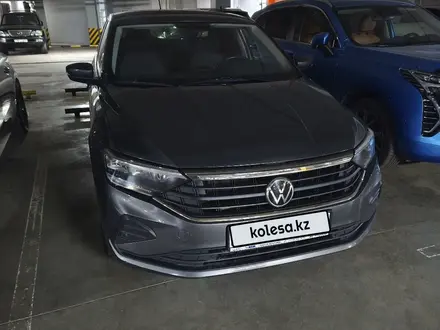 Volkswagen Polo 2020 года за 7 050 000 тг. в Астана