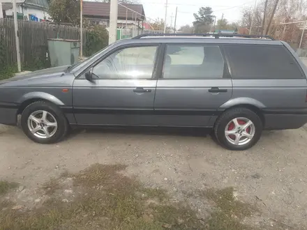 Volkswagen Passat 1990 года за 1 600 000 тг. в Есик – фото 7