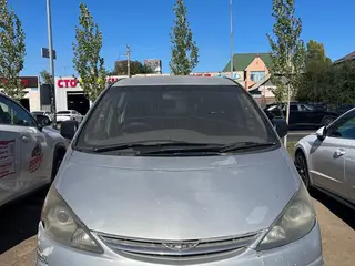 Toyota Estima, 2002