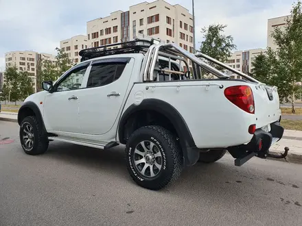 Mitsubishi L200 2007 года за 7 700 000 тг. в Нур-Султан (Астана) – фото 12