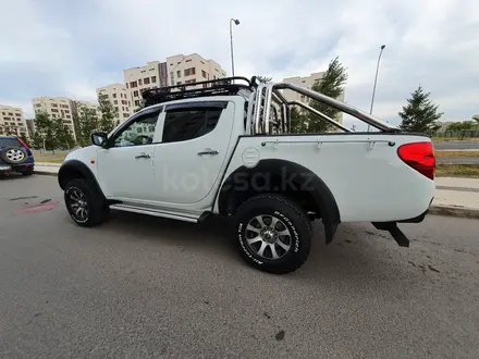 Mitsubishi L200 2007 года за 7 700 000 тг. в Нур-Султан (Астана) – фото 15