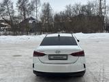 Hyundai Accent 2021 годаүшін5 799 000 тг. в Петропавловск – фото 5