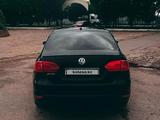 Volkswagen Jetta 2013 года за 5 250 000 тг. в Шымкент – фото 5