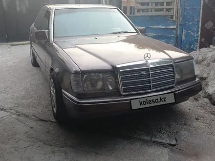 Mercedes-Benz E 200 1995 года за 2 500 000 тг. в Алматы – фото 8