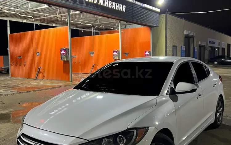 Hyundai Elantra 2016 годаүшін7 500 000 тг. в Атырау