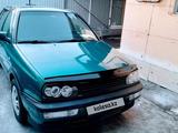 Volkswagen Golf 1993 года за 1 600 000 тг. в Алматы – фото 2