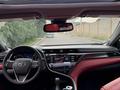 Toyota Camry 2019 годаүшін13 700 000 тг. в Шымкент – фото 16