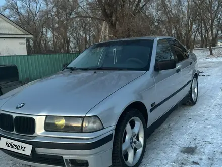 BMW 325 1992 года за 2 500 000 тг. в Алматы