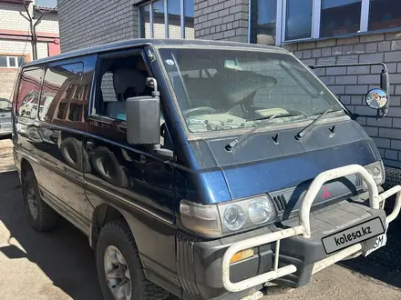 Mitsubishi Delica 1996 года за 1 800 000 тг. в Астана – фото 3