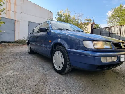 Volkswagen Passat 1995 года за 2 700 000 тг. в Кокшетау – фото 10