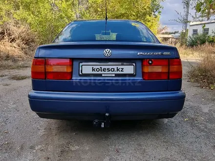 Volkswagen Passat 1995 года за 2 700 000 тг. в Кокшетау – фото 11