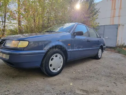 Volkswagen Passat 1995 года за 2 700 000 тг. в Кокшетау – фото 9