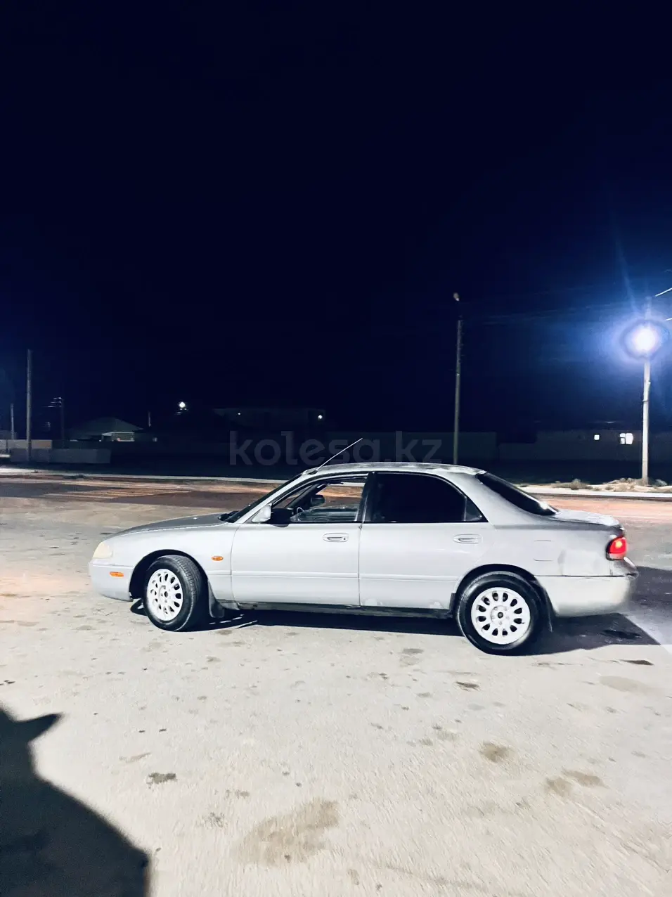 Mazda Cronos, 1993