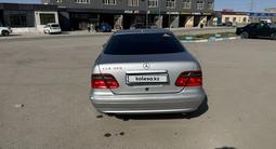 Mercedes-Benz CLK 320 2001 годаfor3 900 000 тг. в Актау – фото 2