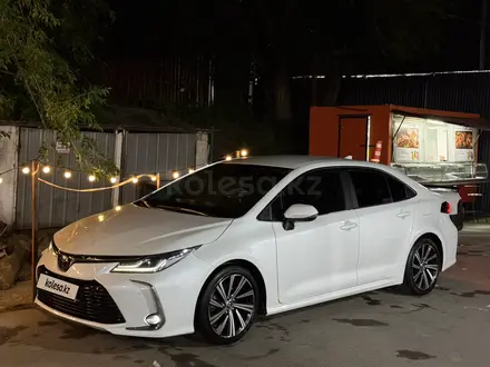 Toyota Corolla 2022 года за 10 300 000 тг. в Алматы