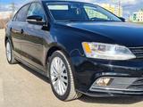 Volkswagen Jetta 2016 года за 5 000 000 тг. в Актобе – фото 3