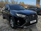Toyota RAV4 2021 года за 18 500 000 тг. в Алматы – фото 2