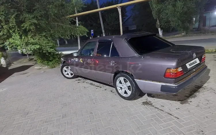 Mercedes-Benz E 230 1992 годаүшін850 000 тг. в Алматы
