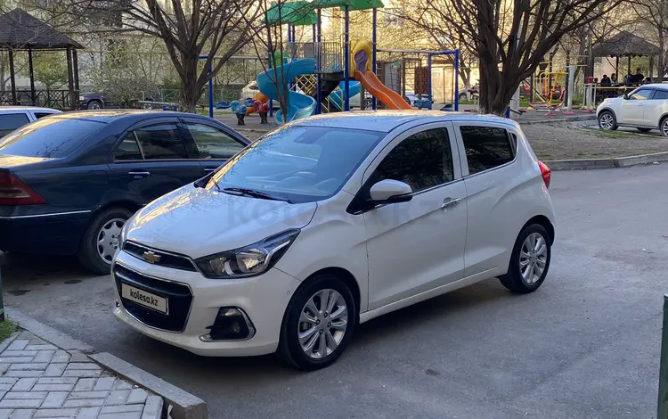 Chevrolet Spark 2017 года за 4 400 000 тг. в Шымкент