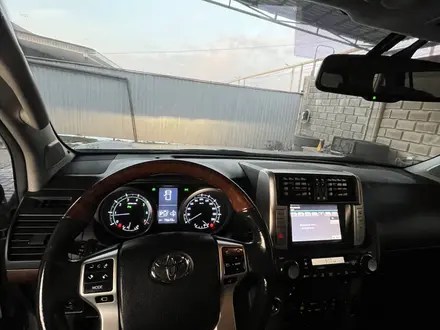 Toyota Land Cruiser Prado 2013 года за 23 000 000 тг. в Алматы – фото 12