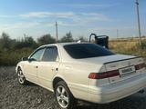 Toyota Camry 1997 годаүшін2 700 000 тг. в Семей