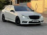Mercedes-Benz E 350 2010 года за 7 500 000 тг. в Шымкент – фото 2