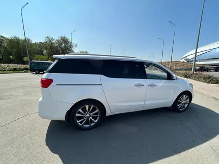 Kia Carnival 2019 года за 12 000 000 тг. в Алматы – фото 13
