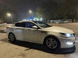 Kia K5 2011 года за 7 500 000 тг. в Алматы – фото 2