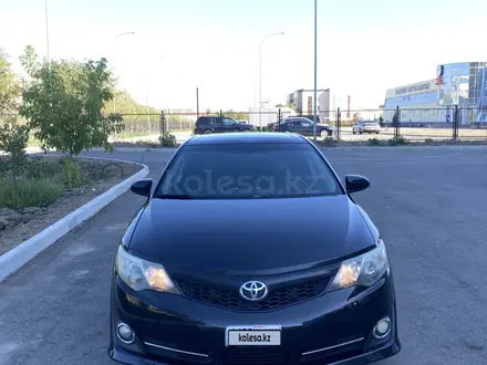 Toyota Camry 2012 года за 6 000 000 тг. в Атырау – фото 2