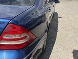 Mercedes-Benz C 180 2002 года за 3 150 000 тг. в Усть-Каменогорск – фото 4