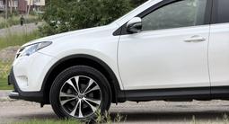 Toyota RAV4 2015 года за 9 400 000 тг. в Алматы – фото 4