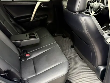 Toyota RAV4 2015 года за 9 400 000 тг. в Алматы – фото 24