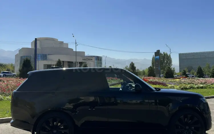 Land Rover Range Rover 2022 годаүшін100 000 000 тг. в Алматы