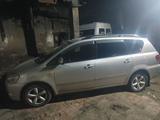 Toyota Avensis Verso 2001 годаүшін4 800 000 тг. в Караганда – фото 4