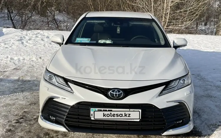 Toyota Camry 2023 года за 22 000 000 тг. в Павлодар