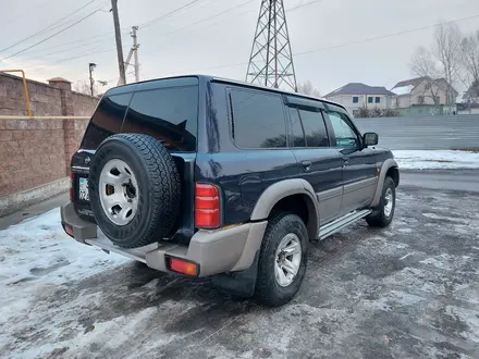 Nissan Patrol 2002 года за 6 400 990 тг. в Алматы – фото 6