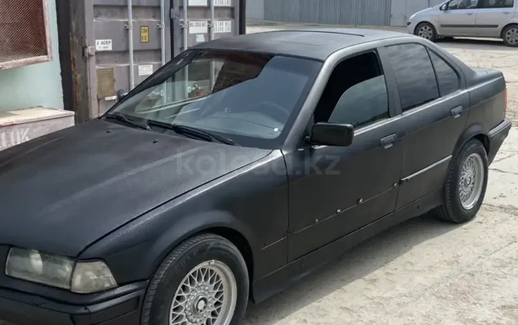 BMW 316 1991 года за 950 000 тг. в Актау