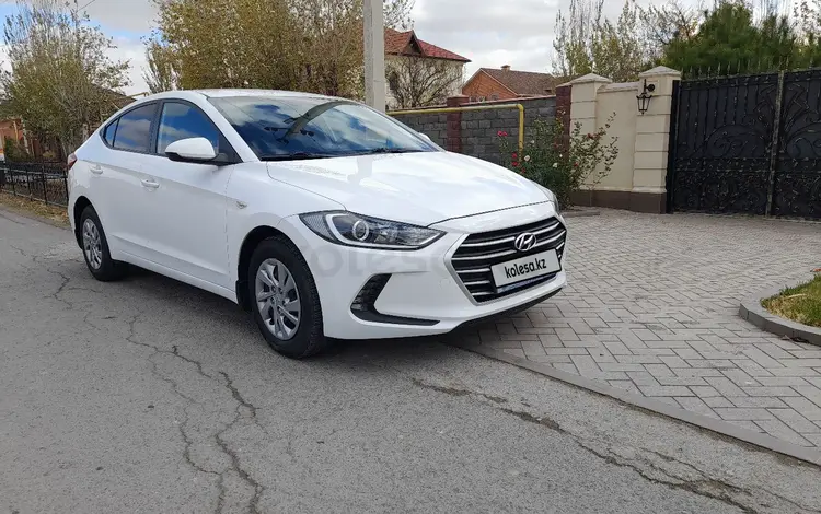 Hyundai Elantra 2018 года за 7 500 000 тг. в Кызылорда