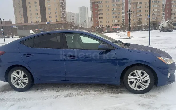 Hyundai Elantra 2019 года за 8 000 000 тг. в Астана