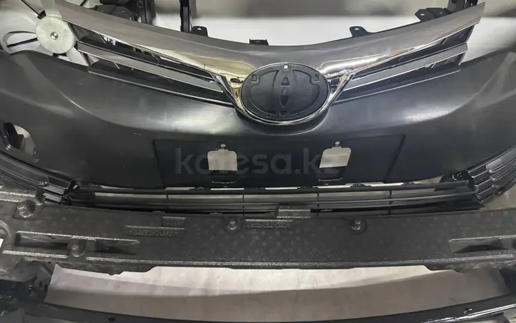 Решетка радиатора на Toyota Corolla за 25 000 тг. в Алматы