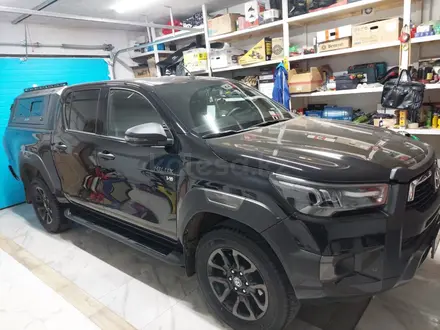 Toyota Hilux 2023 года за 26 600 000 тг. в Уральск