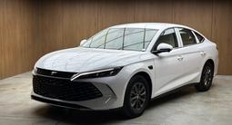 BYD Qin L DM-i Leading 2025 годаүшін10 300 000 тг. в Шымкент – фото 3