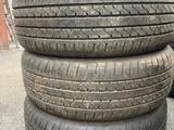 Диски комплект с резиной 235/50 R19 за 350 000 тг. в Алматы – фото 2