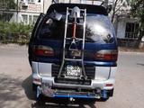 Mitsubishi Delica 1995 годаүшін8 500 000 тг. в Алматы – фото 4