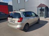 Toyota Corolla Verso 2002 года за 2 000 000 тг. в Астана – фото 4