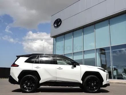 Toyota RAV4 Style HEV 2026 года за 26 390 000 тг. в Шымкент – фото 17