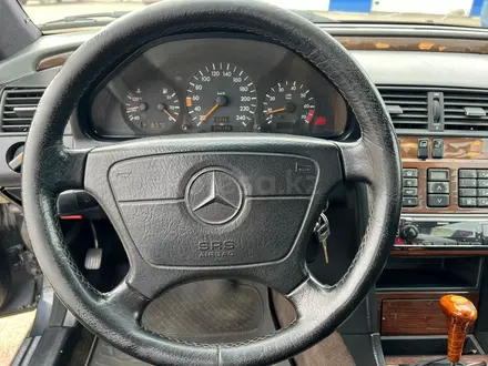 Mercedes-Benz C 220 1993 года за 2 350 000 тг. в Караганда – фото 7