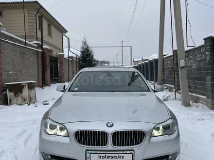 BMW 528 2010 года за 9 800 000 тг. в Алматы