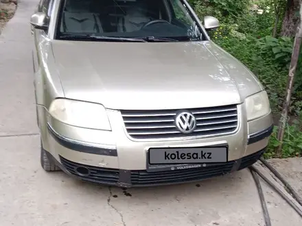 Volkswagen Passat 2004 года за 2 500 000 тг. в Шымкент