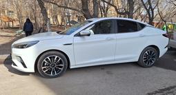 JAC J7 2022 года за 5 450 000 тг. в Караганда – фото 2